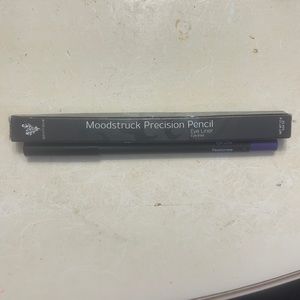 Younique Moodstruck Eyeliner in Passionate